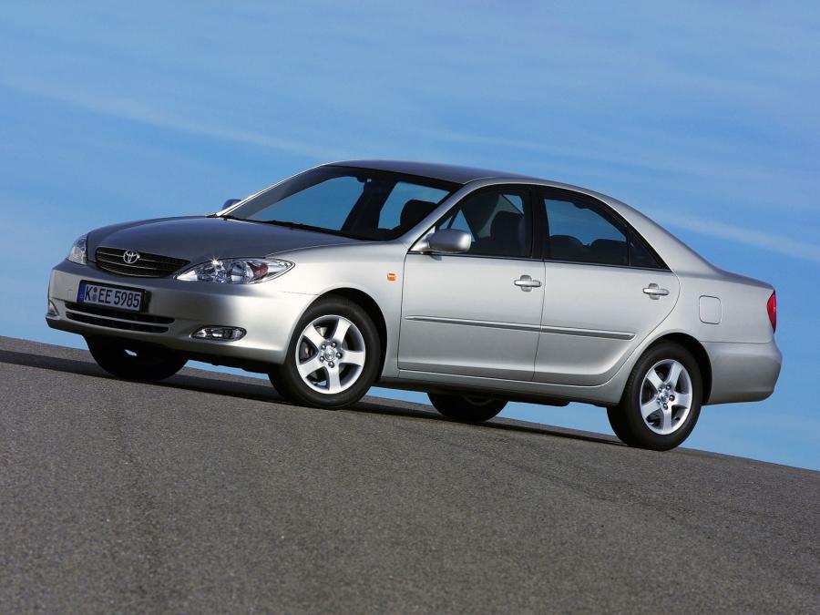  Toyota Camry 2001 года  (фото 12 из 31)